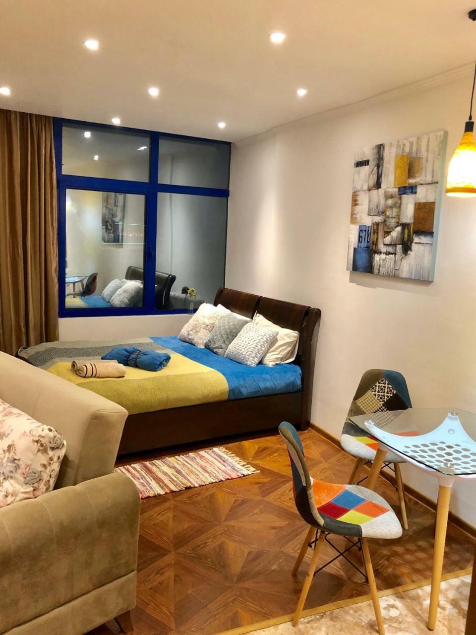 Cozy Bright Apartment With Amazing Sea View Batumi Bagian luar foto