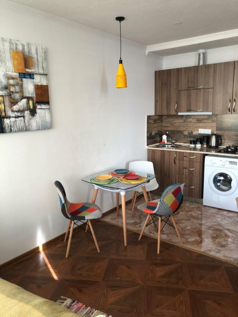 Cozy Bright Apartment With Amazing Sea View Batumi Bagian luar foto